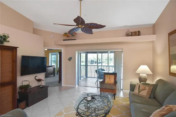 3870  SAWGRASS  WAY, Naples, FL 34112