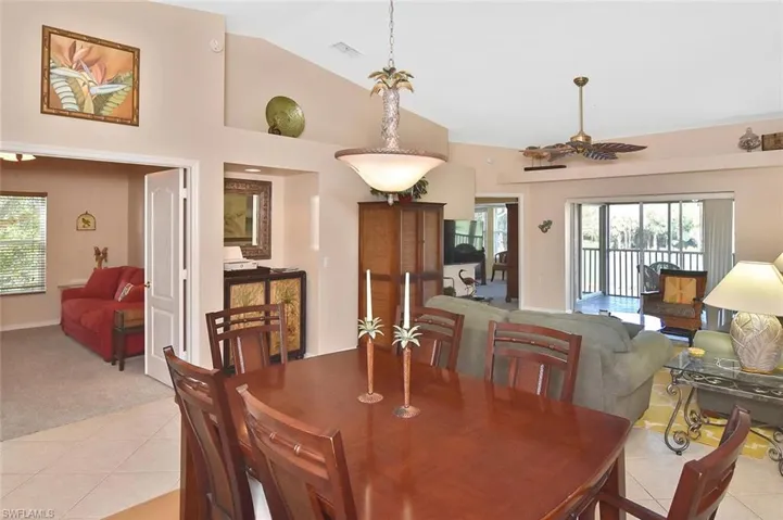 3870  SAWGRASS  WAY, Naples, FL 34112
