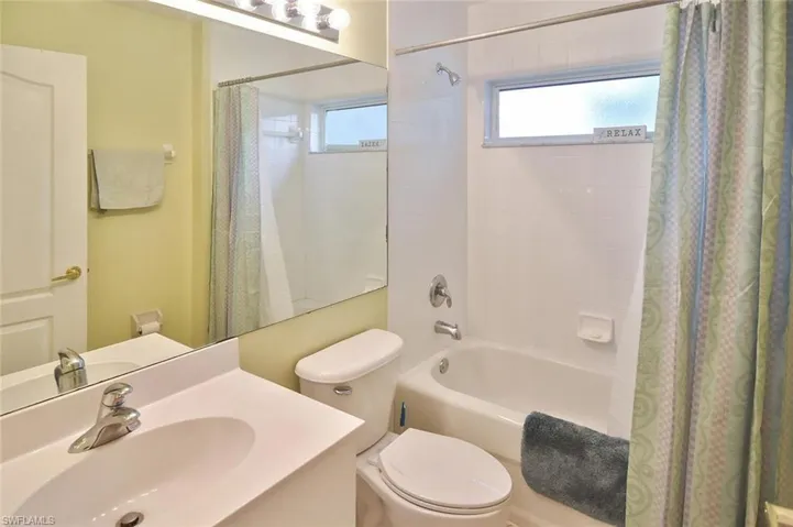 3870  SAWGRASS  WAY, Naples, FL 34112