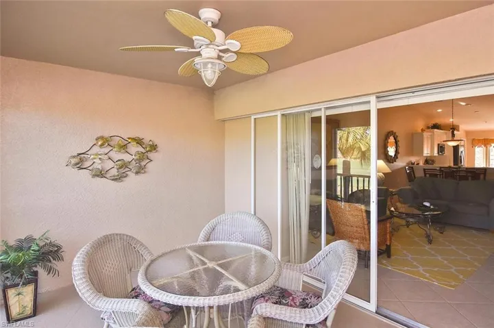 3870  SAWGRASS  WAY, Naples, FL 34112