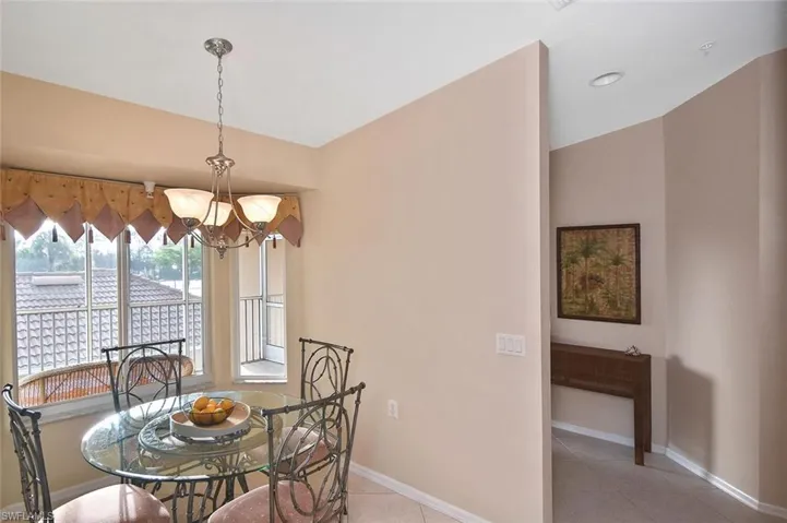 3870  SAWGRASS  WAY, Naples, FL 34112
