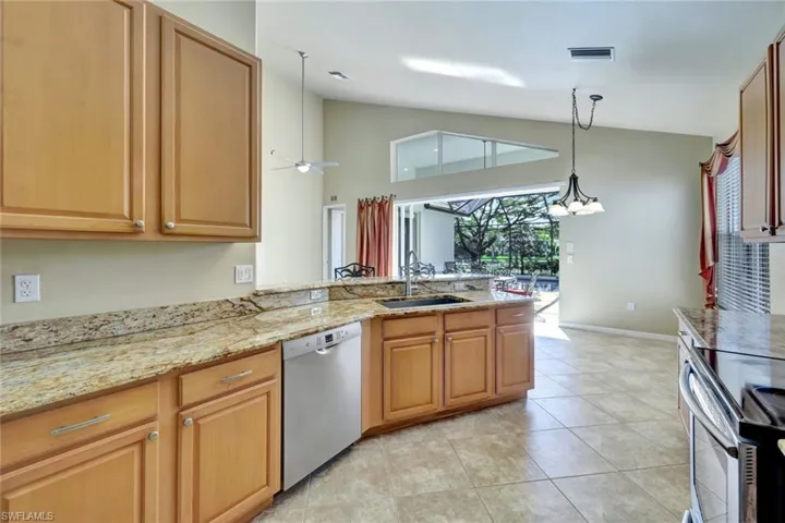 12894  Brynwood Preserve  LN, Naples, FL 34105