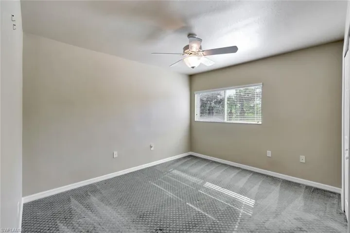 3rd Bedroom - Upstairs