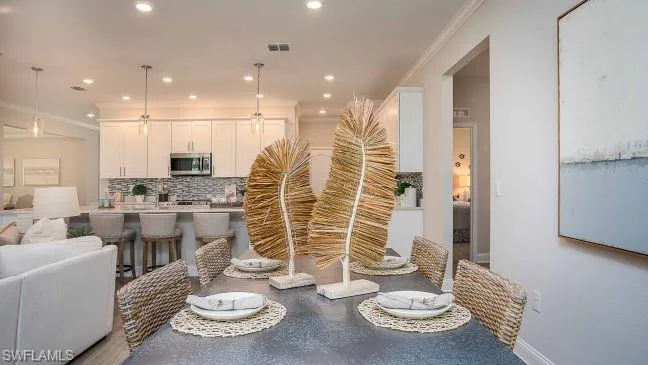 Model home - actual features may vary.