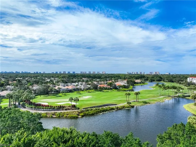 1826 Seville Blvd # 1012, Naples, Florida 34109