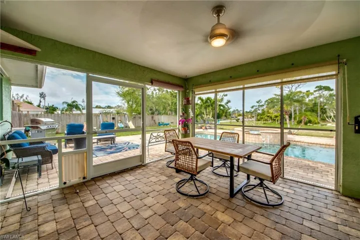 Screened In Lanai