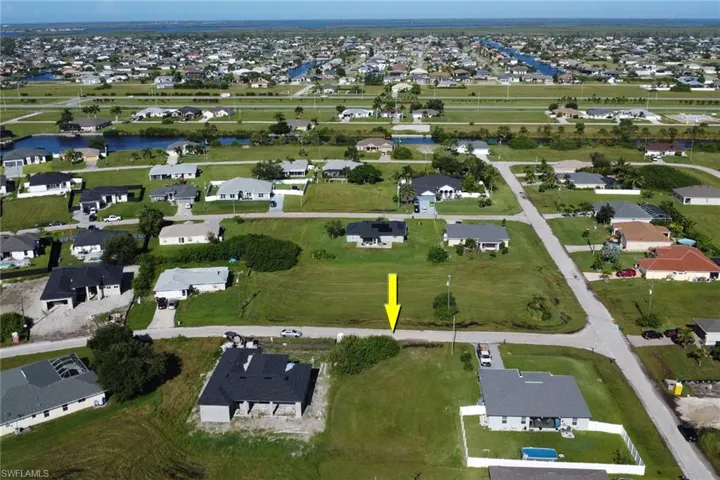 227 Nw 28th Ct, Cape Coral, Florida 33993