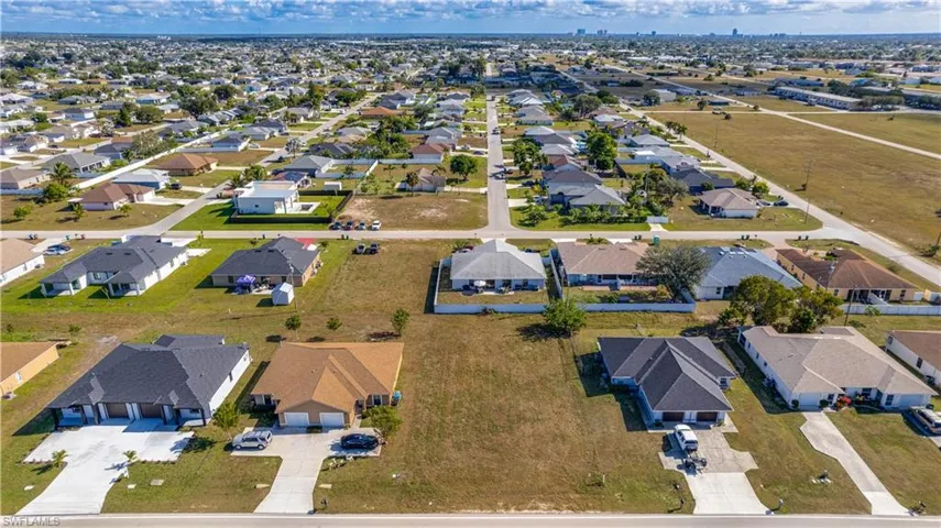 Aerial view of duplex lot  area