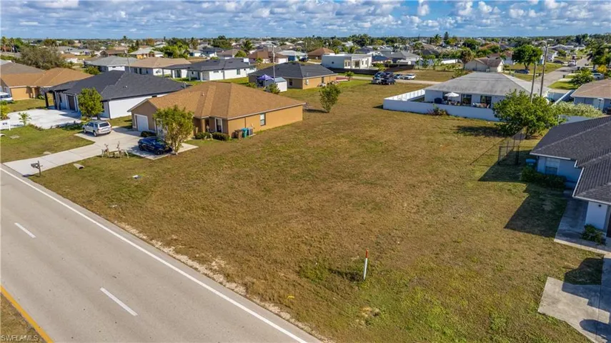 Aerial view of duplex lot  area