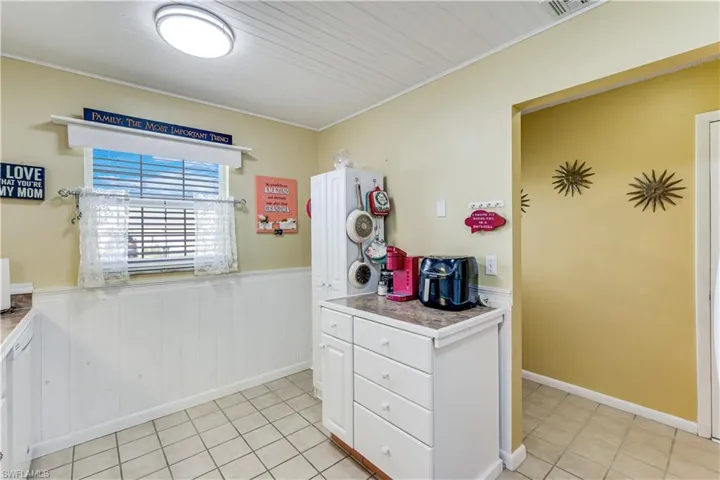 7079 Cedarhurst Dr, Fort Myers, Florida 33919