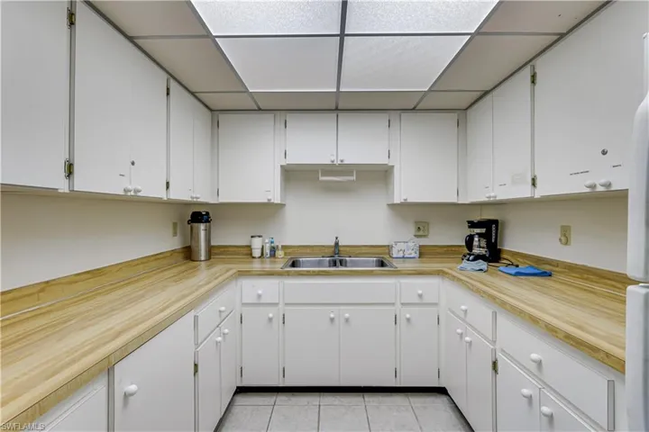 7079 Cedarhurst Dr, Fort Myers, Florida 33919