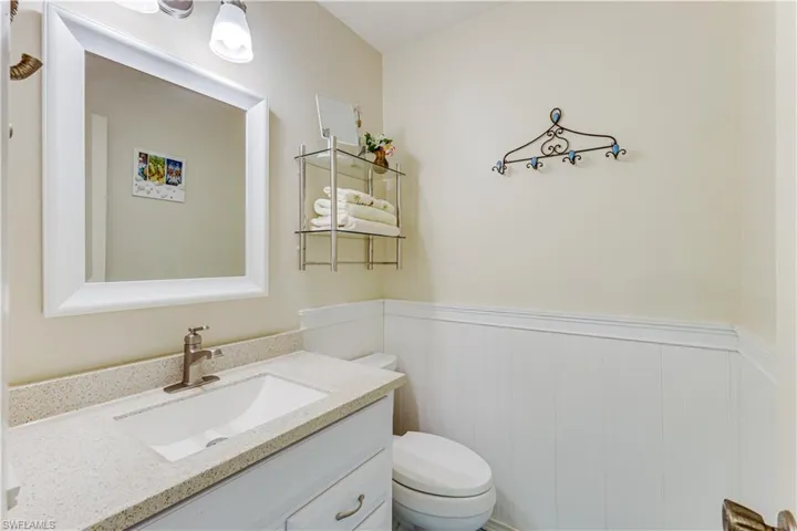 7079 Cedarhurst Dr, Fort Myers, Florida 33919