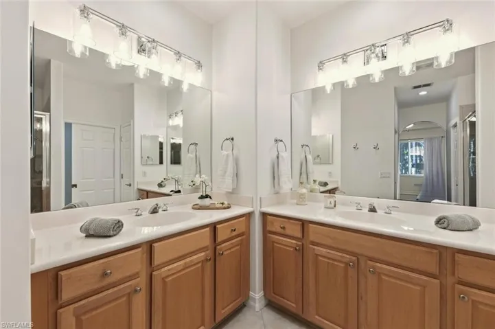 Owner's Bathroom Suite