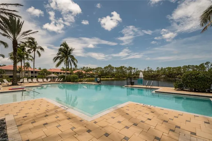 Infinity Pool at Castaway's Club