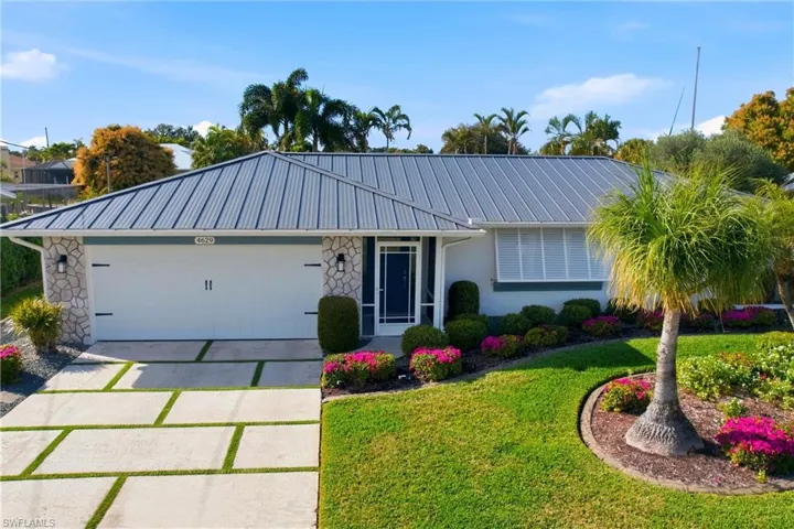 4629 Forest Glen Dr, North Fort Myers, Florida 33903