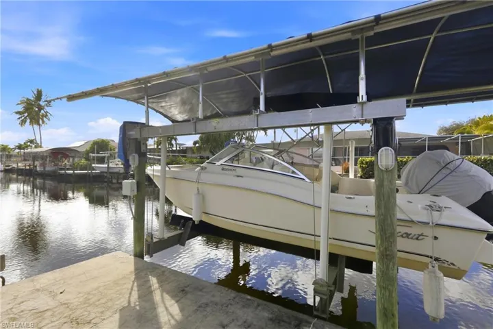 4629 Forest Glen Dr, North Fort Myers, Florida 33903