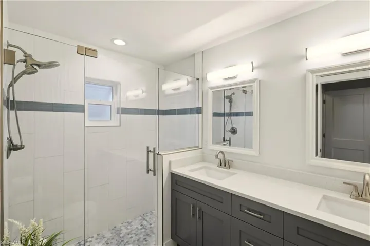 4629 Forest Glen Dr, North Fort Myers, Florida 33903