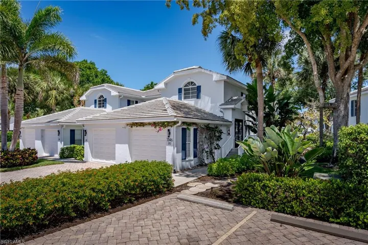 7046 Barrington Cir 202, Naples, Florida 34108