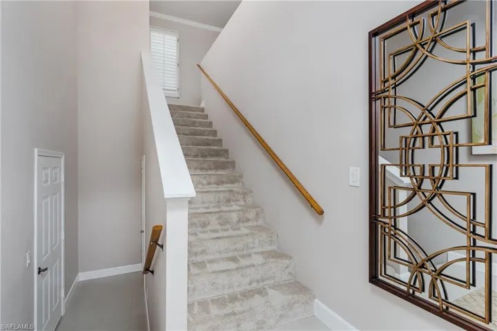 7046 Barrington Cir 202, Naples, Florida 34108