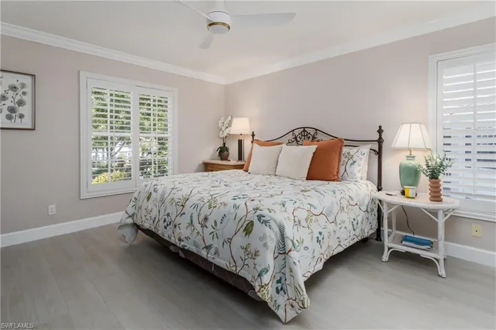7046 Barrington Cir 202, Naples, Florida 34108