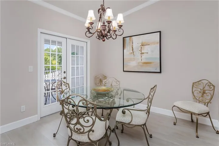 7046 Barrington Cir 202, Naples, Florida 34108