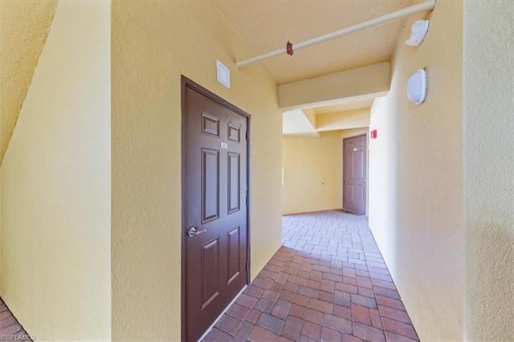17951 Bonita National BLVD # 412, BONITA SPRINGS FL 34135