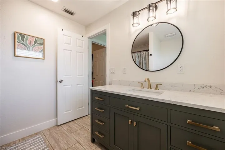 4940  Shady River  LN, Fort Myers, FL 33905