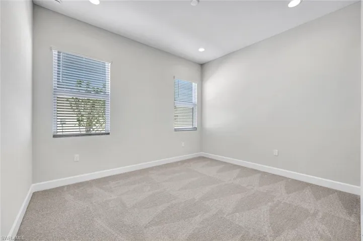2440  Cambridge  WAY, Naples, FL 34112