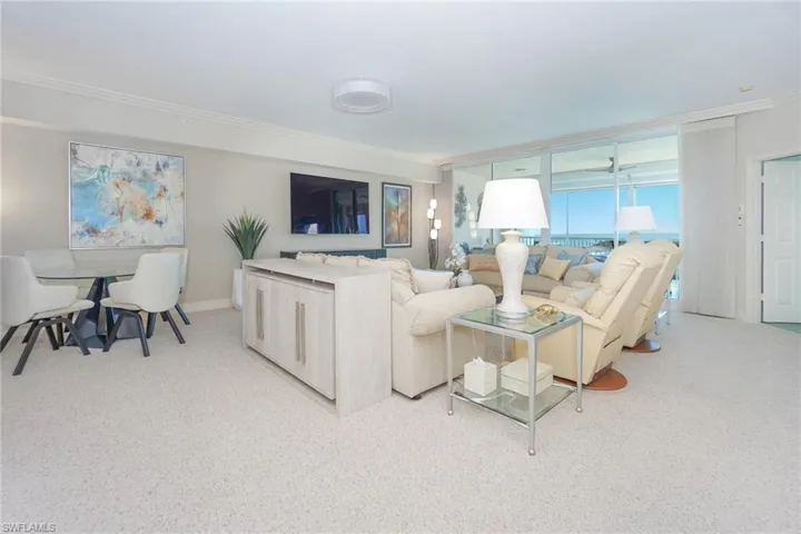 435 Dockside Dr B803, Naples, Florida 34110