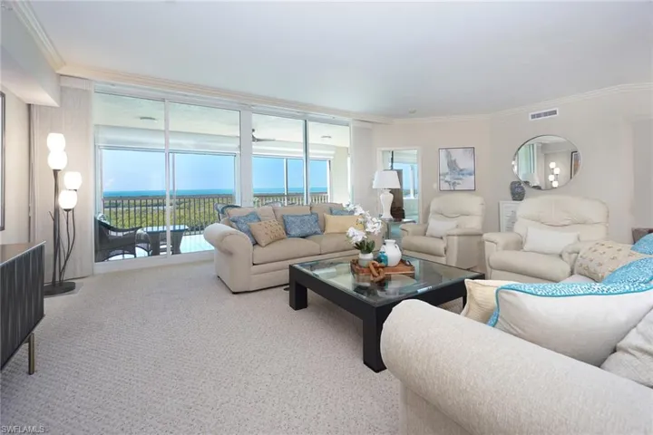 435 Dockside Dr B803, Naples, Florida 34110