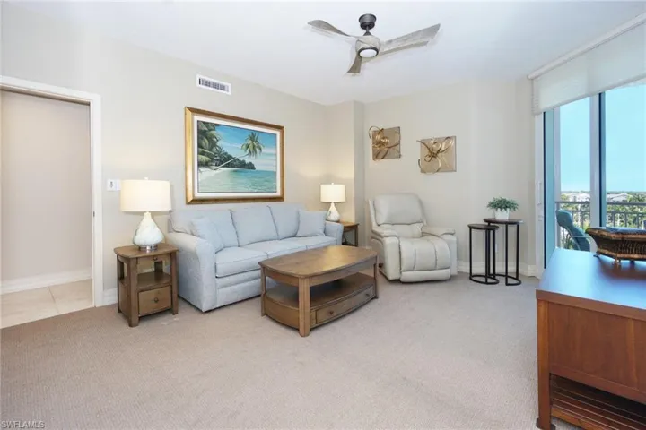 435 Dockside Dr B803, Naples, Florida 34110