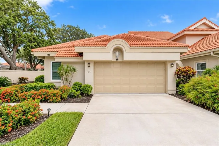 181 Napa Ridge Rd E 35, Naples, Florida 34119