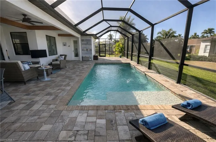 2801 Sw 33rd Ter, Cape Coral, Florida 33914