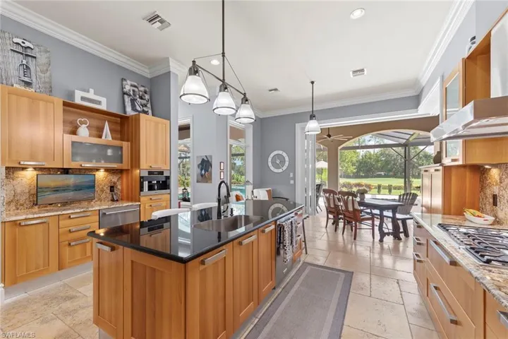 5031 Groveland Ter, Naples, Florida 34119