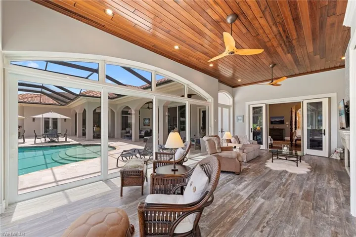5031 Groveland Ter, Naples, Florida 34119