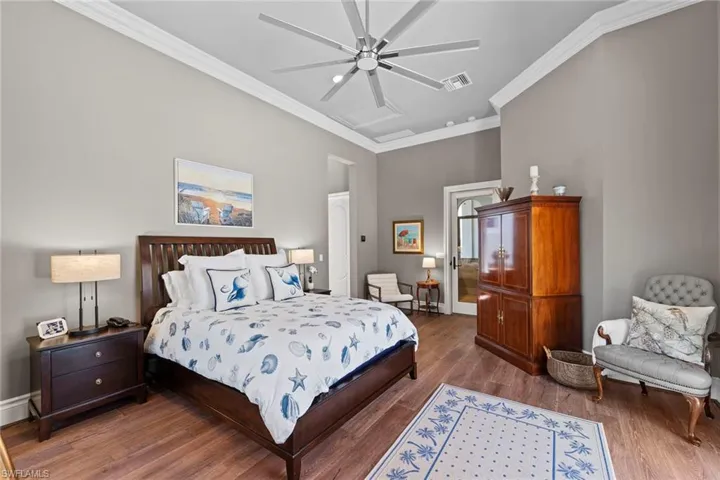 5031 Groveland Ter, Naples, Florida 34119