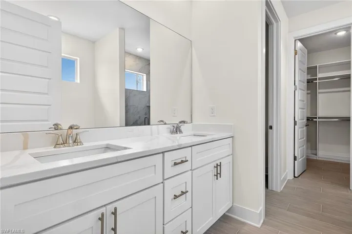 230 Sw 31st Ter, Cape Coral, Florida 33914