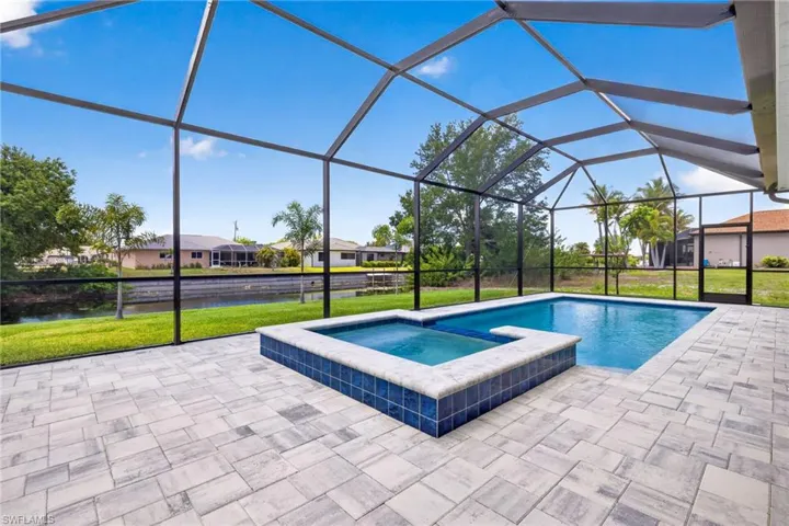 230 Sw 31st Ter, Cape Coral, Florida 33914