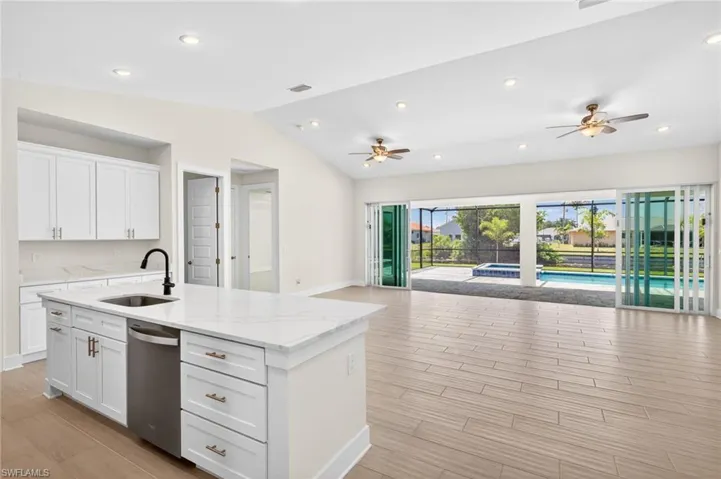 230 Sw 31st Ter, Cape Coral, Florida 33914