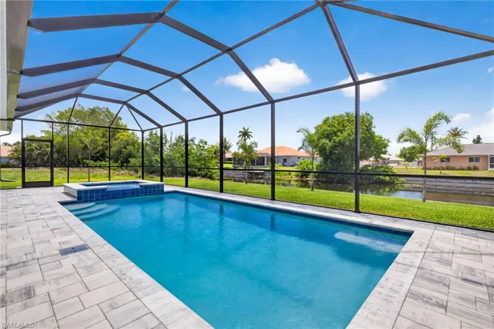 230 Sw 31st Ter, Cape Coral, Florida 33914