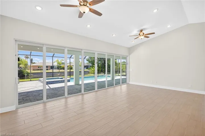 230 Sw 31st Ter, Cape Coral, Florida 33914