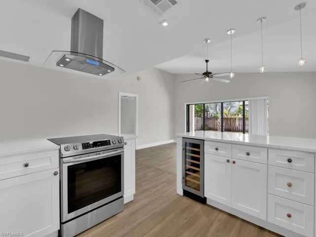 Kitchen w/ Quartz Countertops & High-End Appliances
