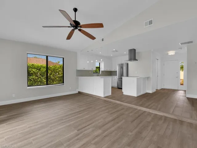 Comfortable Layout