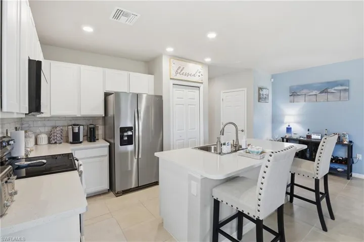 15388  Wildflower  CIR, Naples, FL 34119