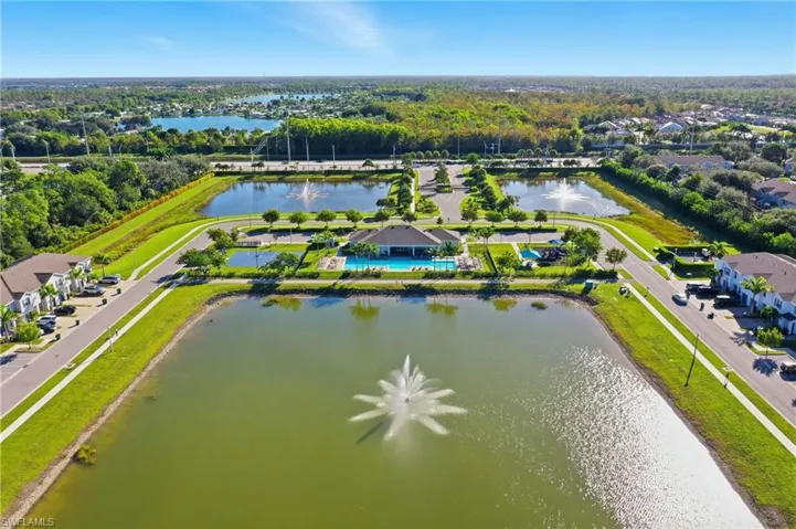 15388  Wildflower  CIR, Naples, FL 34119