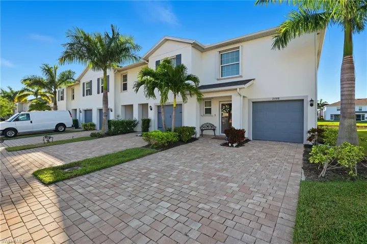 15388  Wildflower  CIR, Naples, FL 34119