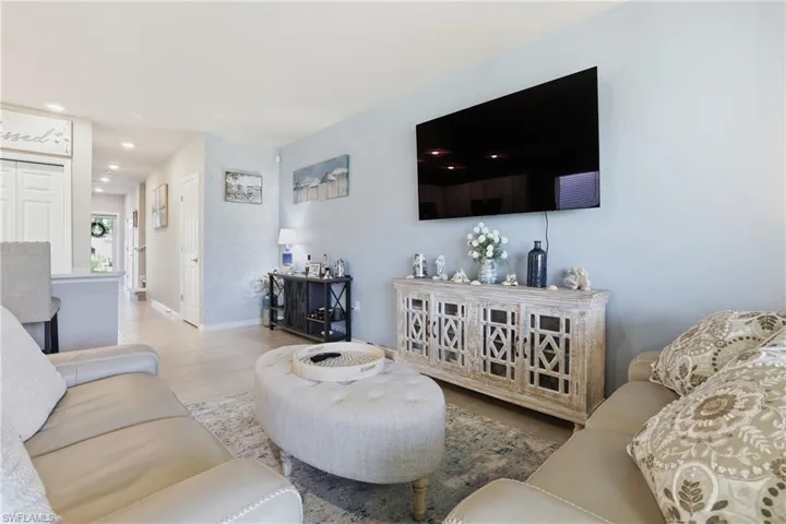 15388  Wildflower  CIR, Naples, FL 34119