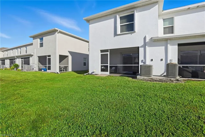 15388  Wildflower  CIR, Naples, FL 34119