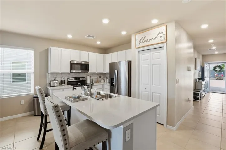 15388  Wildflower  CIR, Naples, FL 34119
