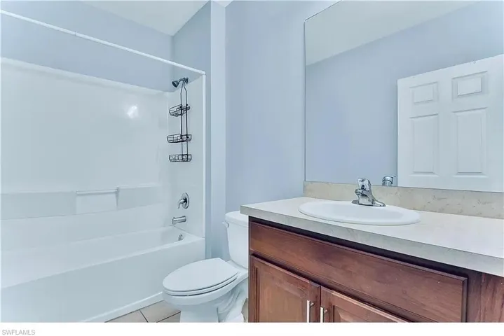 10357 Silver Pond Ln, Lehigh Acres, Florida 33936